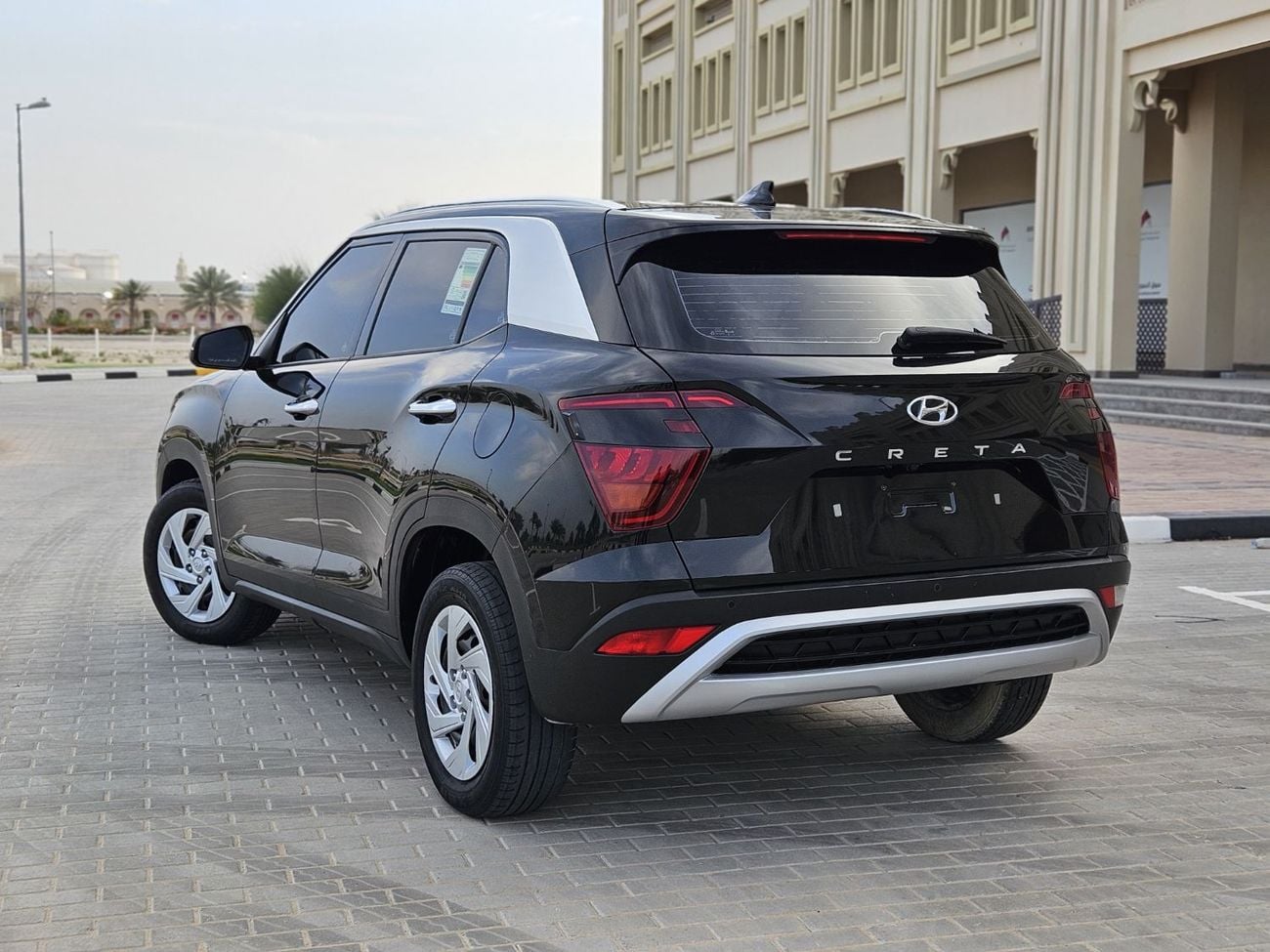 Hyundai Creta Comfort 1.5L LHD V4 Petrol Engine Automatic Gear 2WD 5 Seats 5 Doors