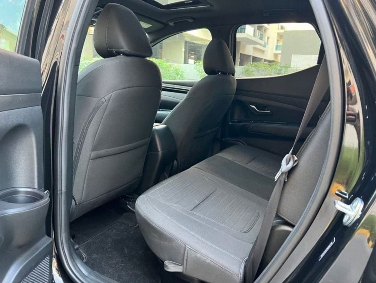 هيونداي سانتا كروز FULL OPTION KM 1400 4X4 PUSH START SUNROOF