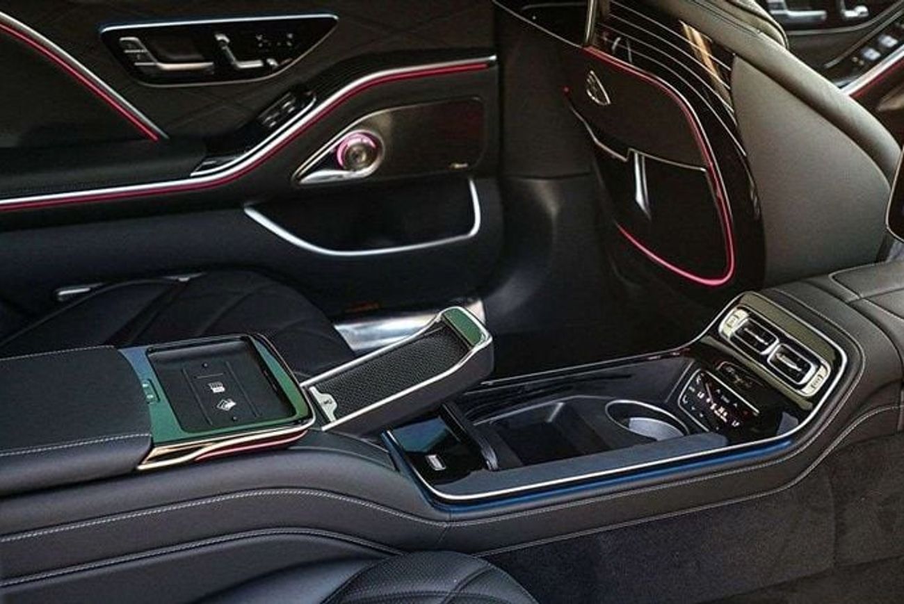 Mercedes Maybach S680 Maybach 2022 Mercedes-Benz Maybach S680 4MATIC 6.0L V12 Bi-turbo Petrol A/T AWD Export Only