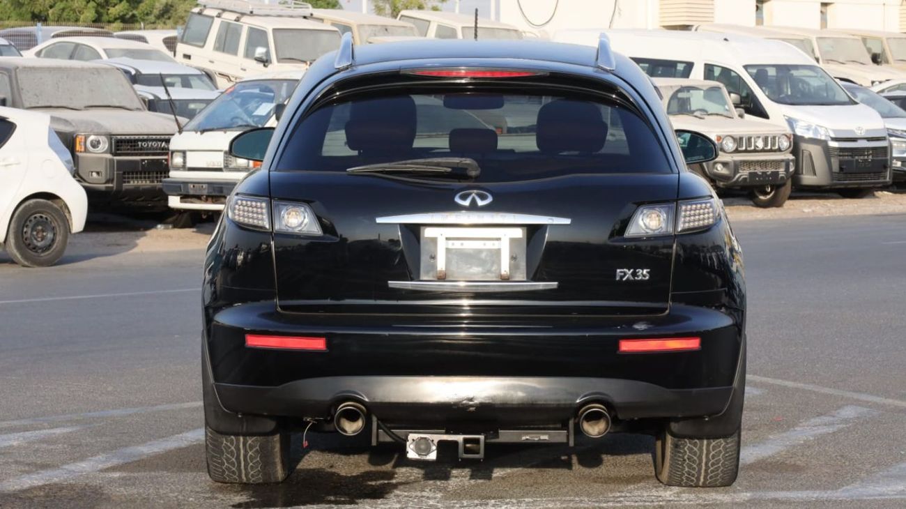 إنفينيتي FX35 2007 INFINITI FX35