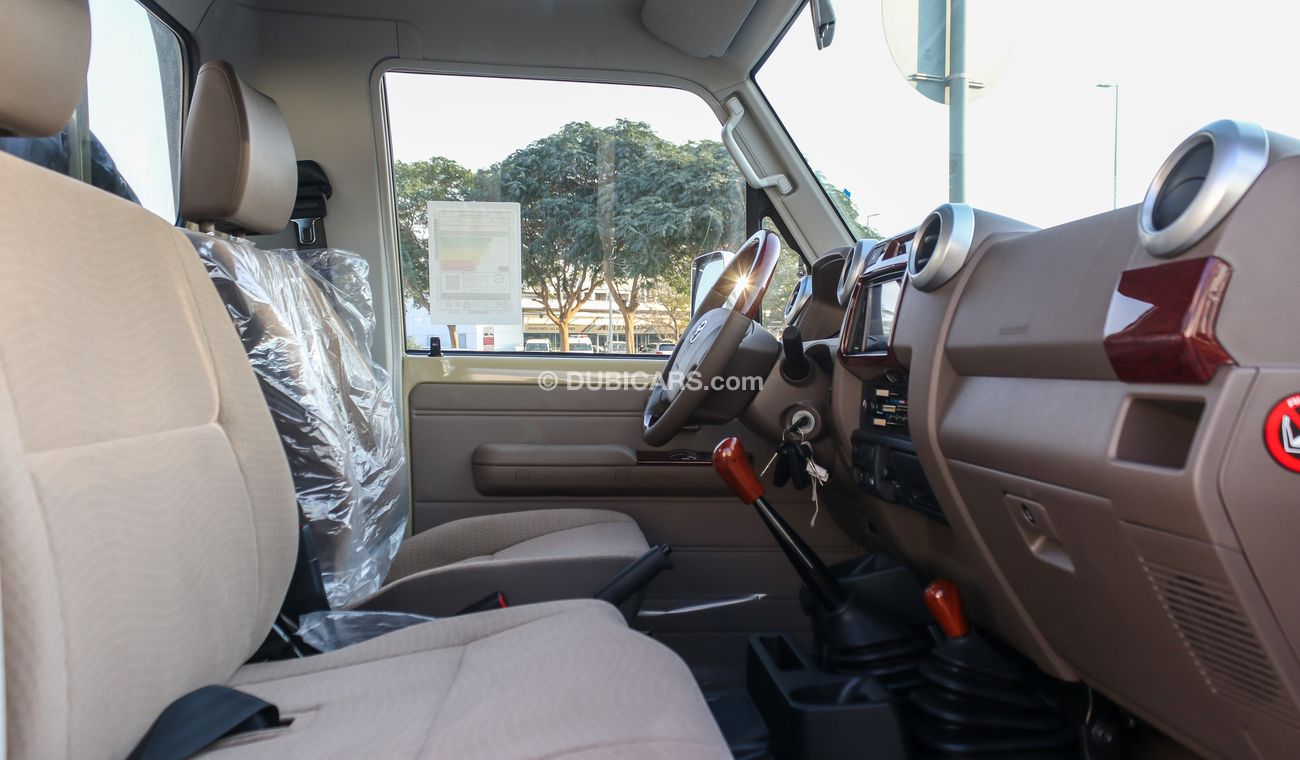 Toyota Land Cruiser Pick Up