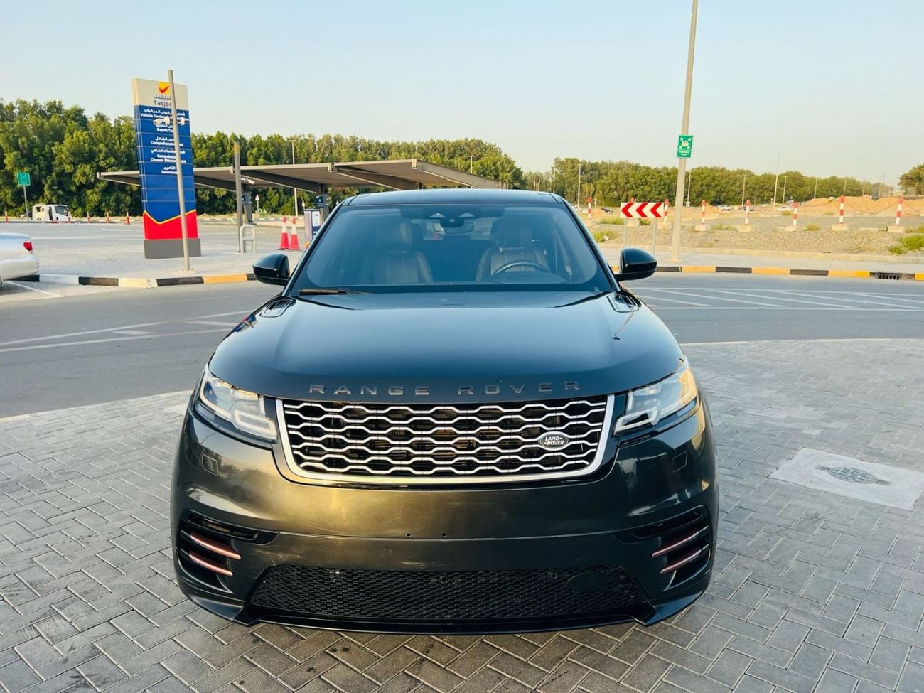 Land Rover Range Rover Velar R-DYNAMIC S