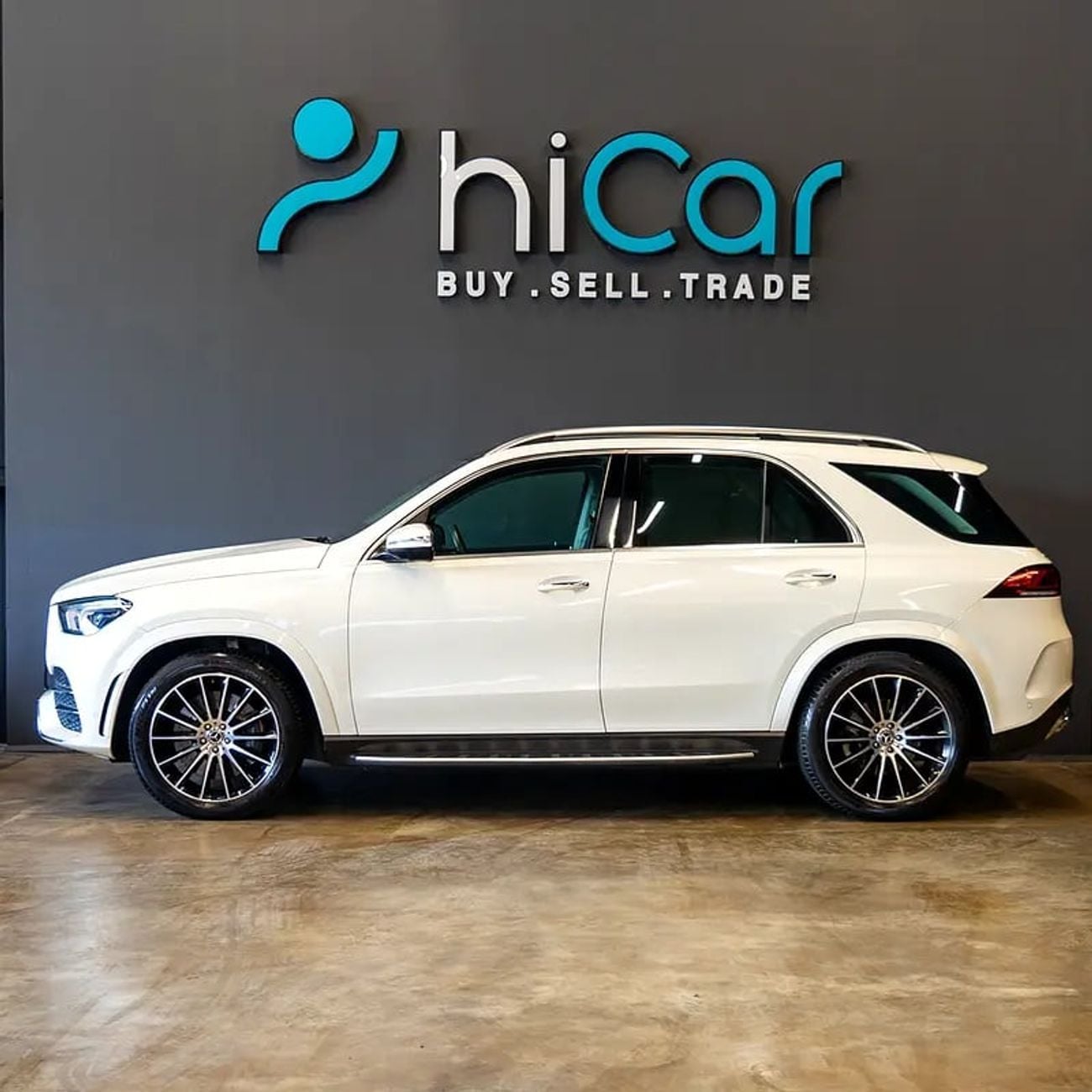 Mercedes Benz GLE450 AED 3,161 p.m • 0% Downpayment • GLE 450 4Matic • 1 year warranty