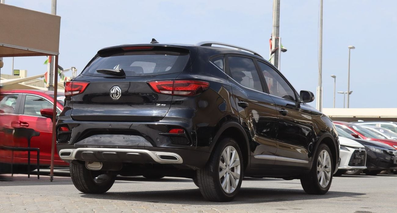 MG ZS Std 1.5L MG ZS - 2022 - GCC - Accident-Free - 1.5L - Low Mileage - Excellent Condition