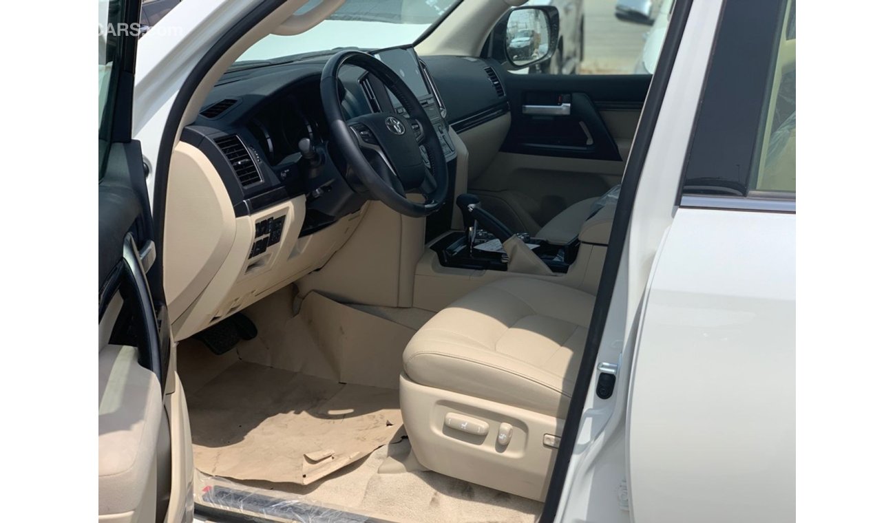 Toyota Land Cruiser 4.6 Grand Touring MY2020