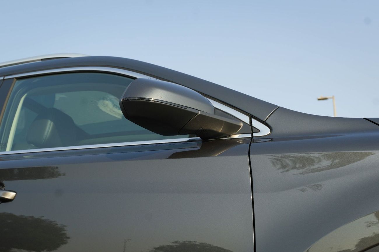 رووي RX5 Roewe RX5 PLUS II 2025 II FULL LOADED