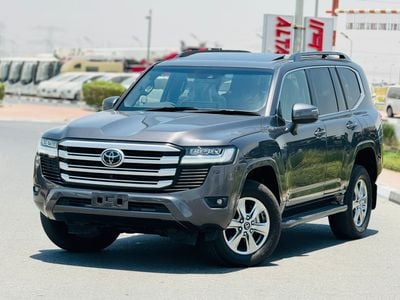 تويوتا لاند كروزر Toyota Lc300 RHD grey 2025 automatic gear diesel engine 3.3L