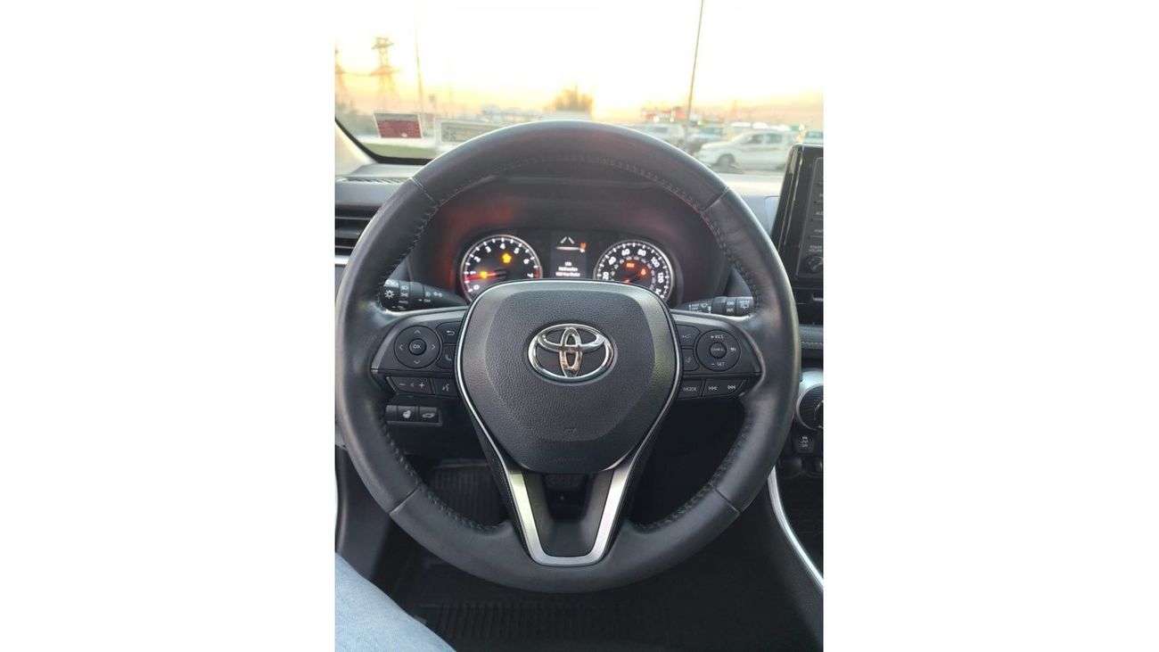 تويوتا راف ٤ Toyota Rav 4 XLE 2019