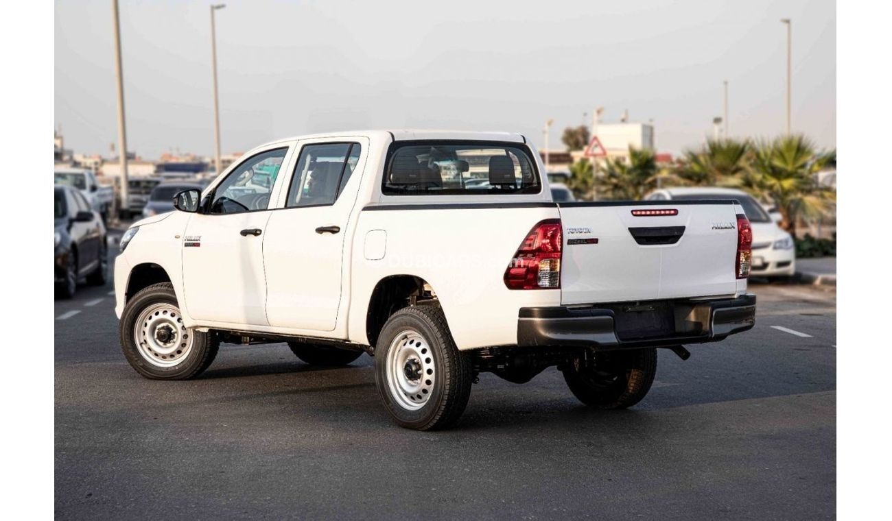 تويوتا هيلوكس 2022 Toyota Hilux 4x4 DC 2.8 D MT - Export Only