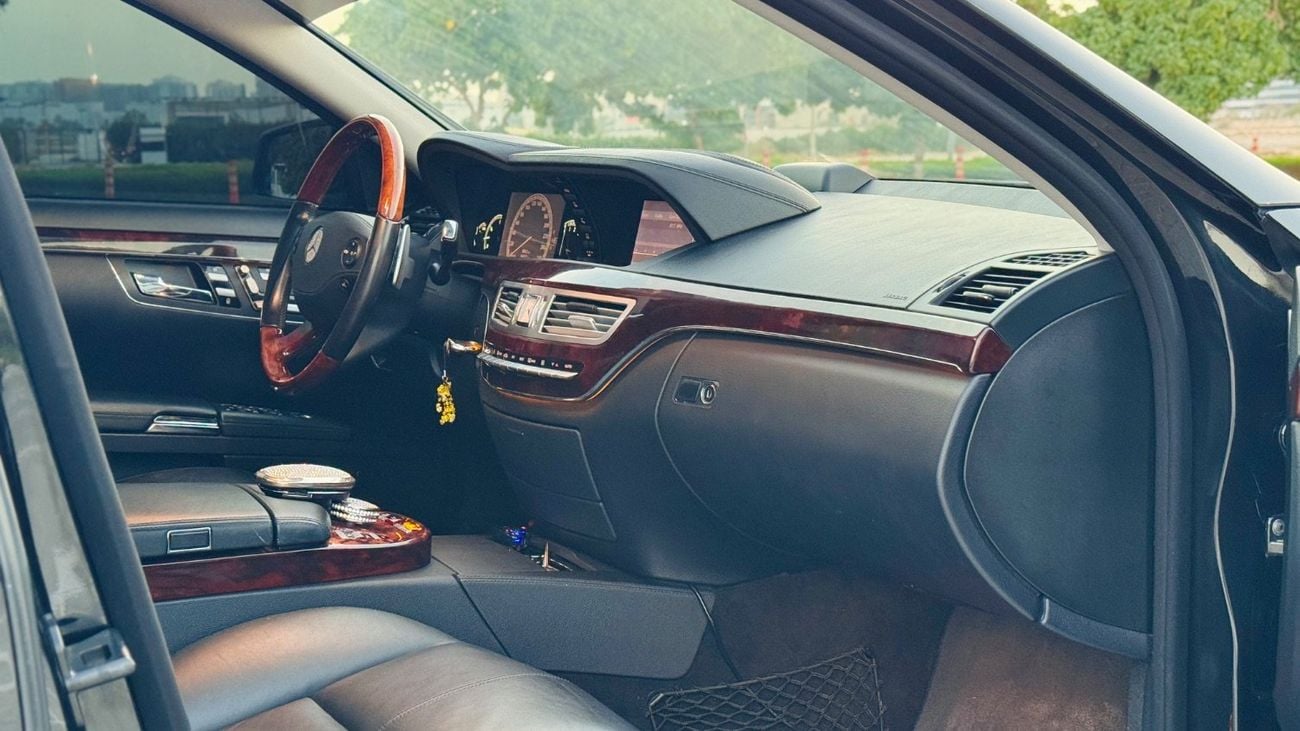 Mercedes Benz S550 STD S550