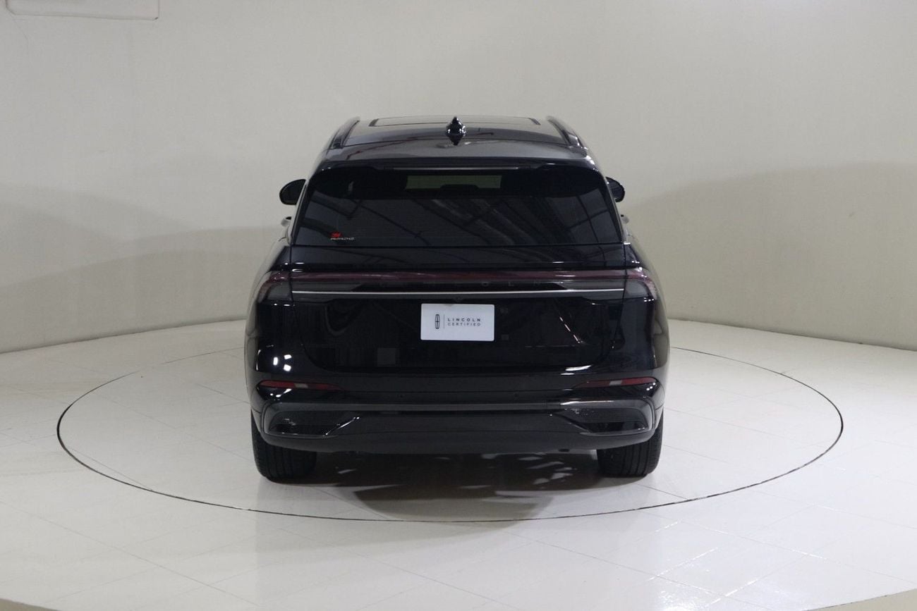 لينكولن ناوتيلوس NAU925H NAUTILUS PRESIDENTIAL 800A AWD 2.0L FHEV AT / FREE Insurance + Registration / AL TAYER MOTOR