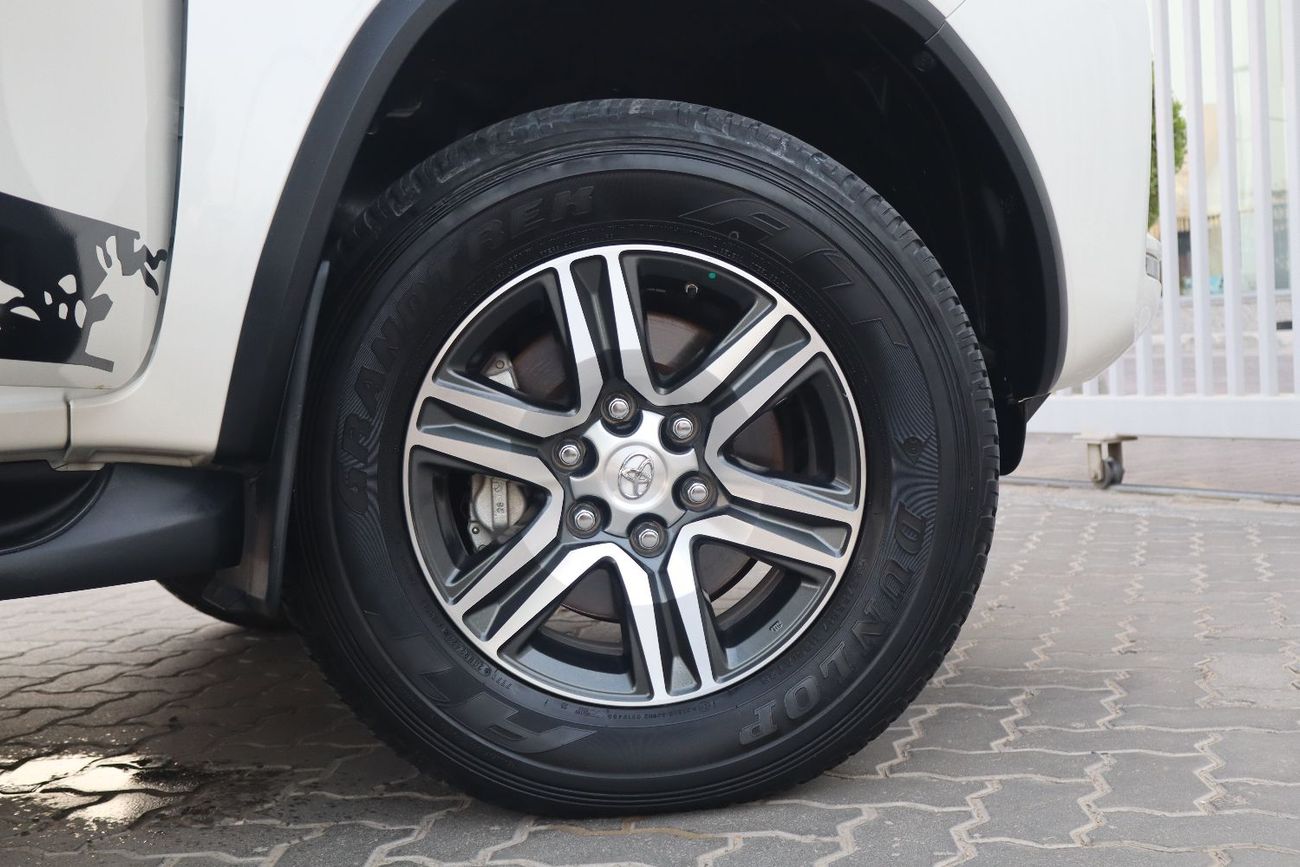 تويوتا فورتونر EXR 2.7L (160 HP)