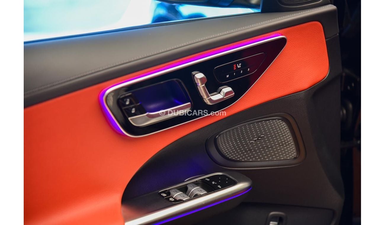 Mercedes-Benz C 200 ✔ Panoramic Roof ✔ 360-view Five cameras