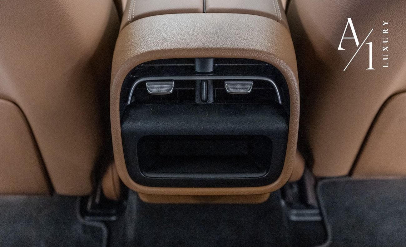 Mercedes-Benz E300 2025 Mercedes E 300 4matic, Fully Loaded, Excellent Condition, Korean Specs