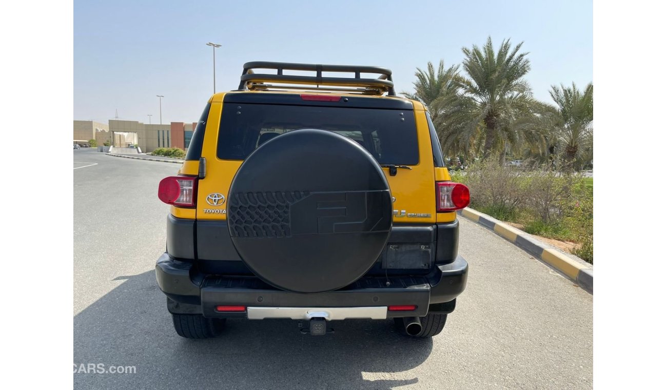 Toyota FJ Cruiser Toyota fj 2008 full autmatic accident free