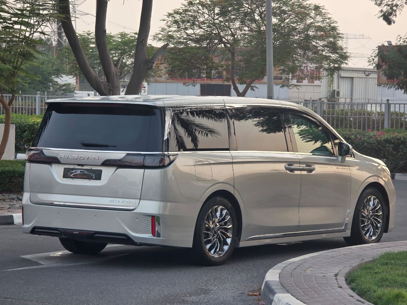 Rabdan Seven GCC SPECS FULL SERVICE HISTORY 3 YEARS WARRANTY