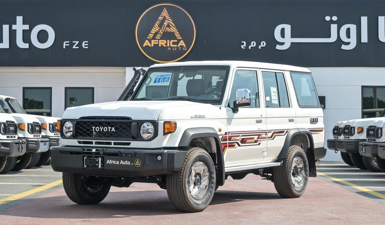 Toyota Land Cruiser 70 LC76 4.5L V8 YM 2024 Full option