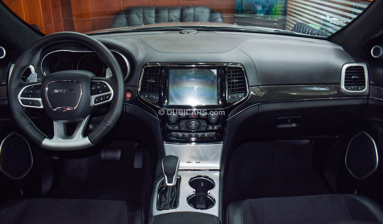 Jeep Grand Cherokee SRT