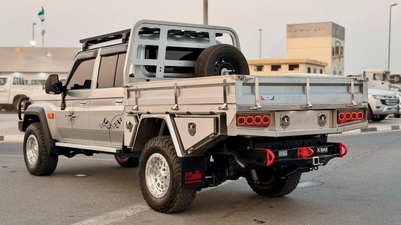 Toyota Land Cruiser Pick Up DOUBLE CABIN | X-BAR HEAVY-DUTY TOW AND RECOVERY SYSTEM | NORWELD HEAVY-DUTY ALUMINUM TRAY | 2.8L DI