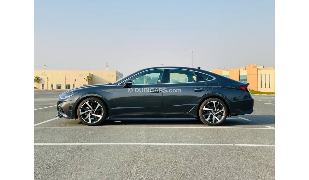 هيونداي سوناتا Base