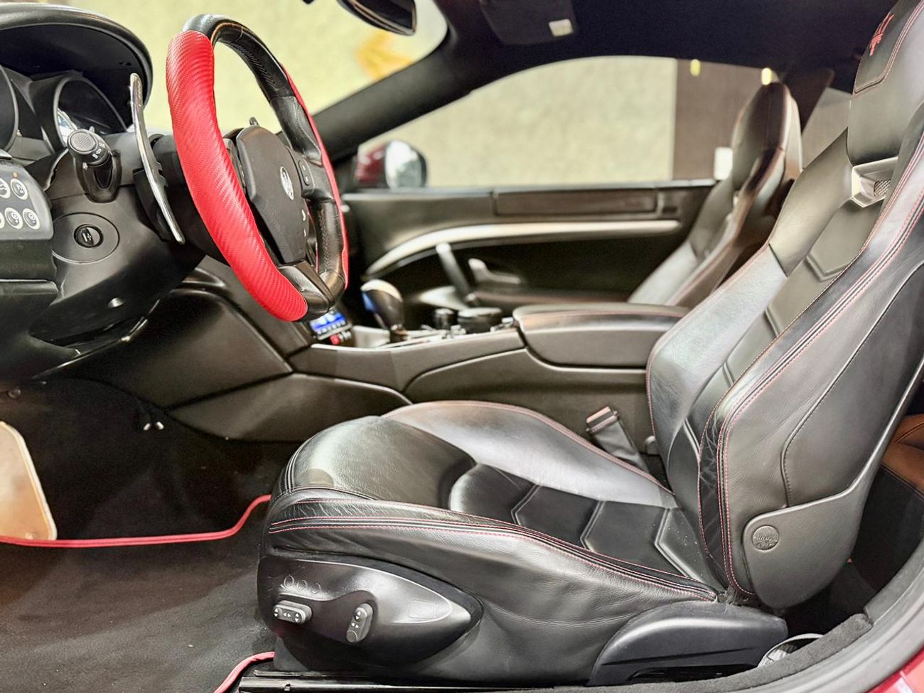 Maserati Granturismo Maserati GranTurismo II 2014 II FULL LOADED