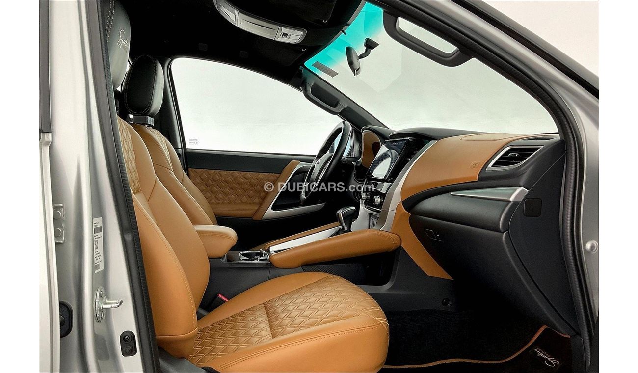 Mitsubishi Montero Signature