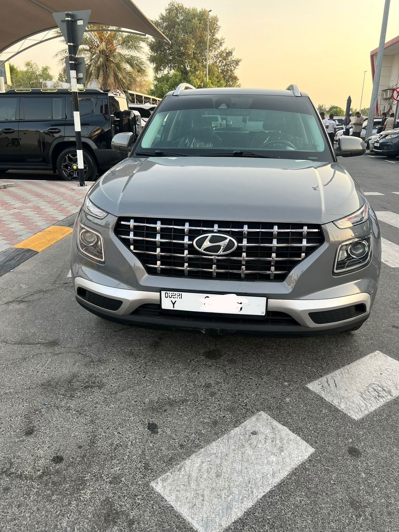 Hyundai Venue SEL (NON GCC)
