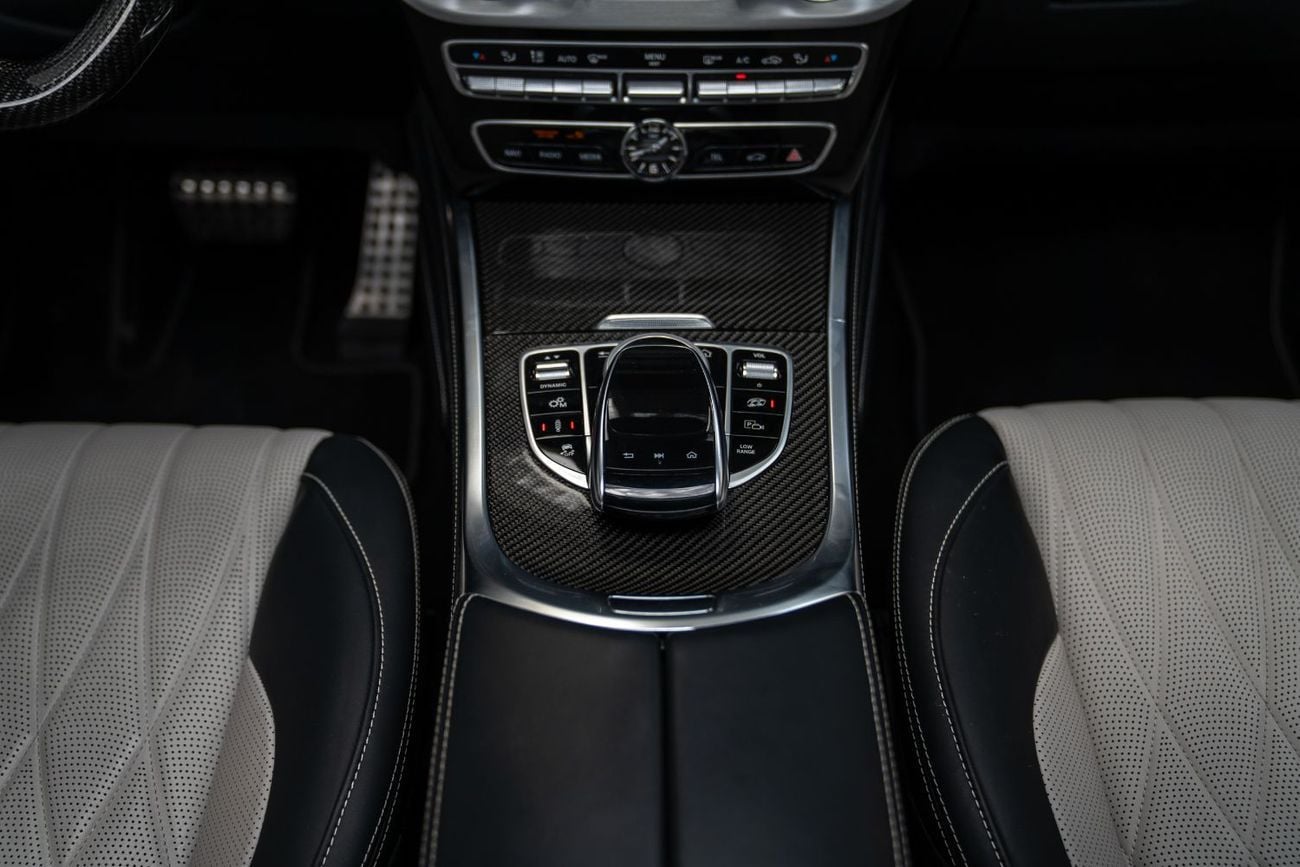 Mercedes Benz G63 AMG STANDARD