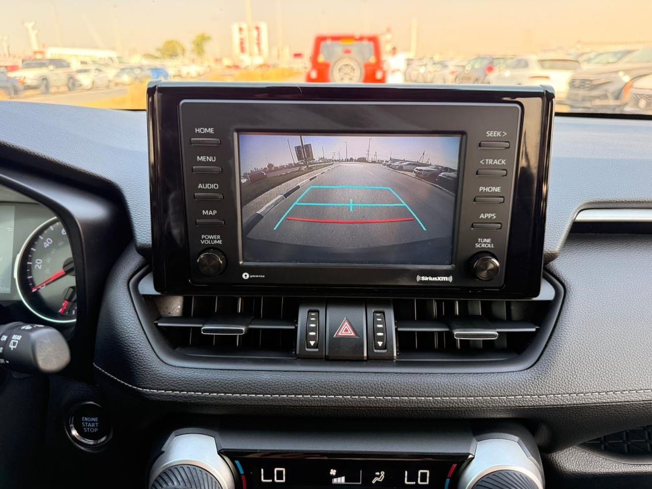 Toyota RAV4 XLE premium 2.5L Full option