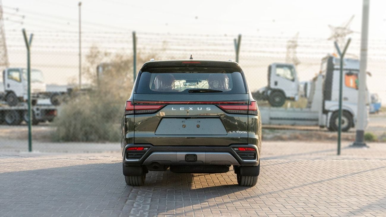 لكزس LX 700h VIP 2026 Lexus LX700h VIP 3.5L Hybrid (Green)