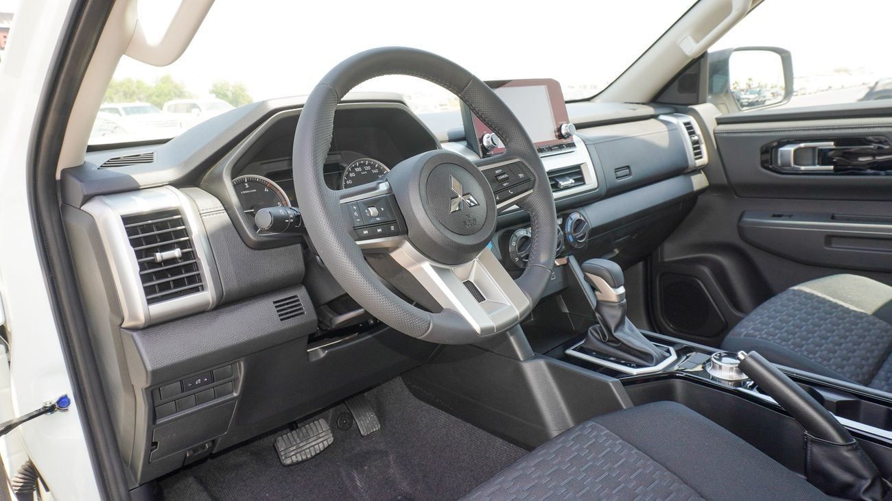 ميتسوبيشي L200 2.4L Diesel