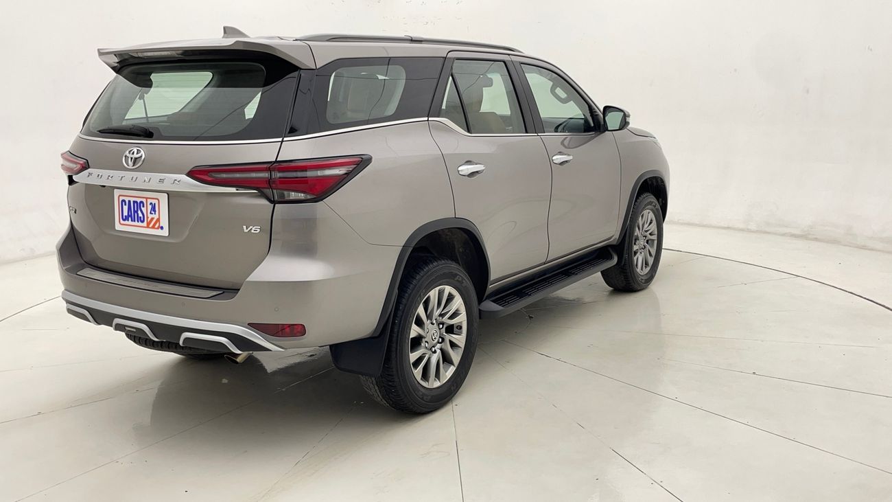 Toyota Fortuner VXR 4 | Zero Down Payment | Home Test Drive