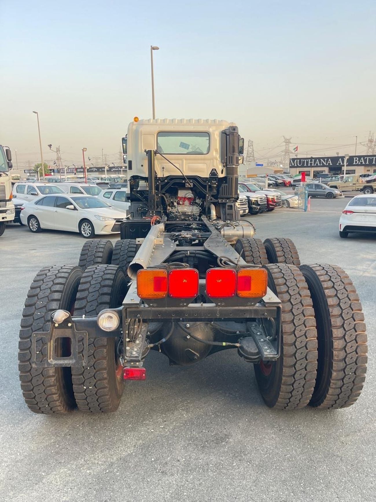 هينو 700 