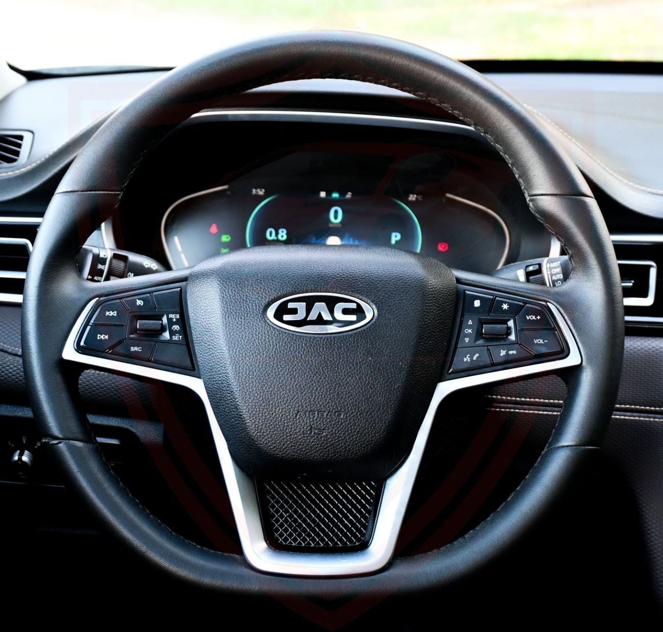 جاك J7 LUXURY جاك J7 - موديل 2023 - فل أوبشن - خليجى - بدون حوادث - محرك 1.5 - بحاله ممتازه من الداخل والخا