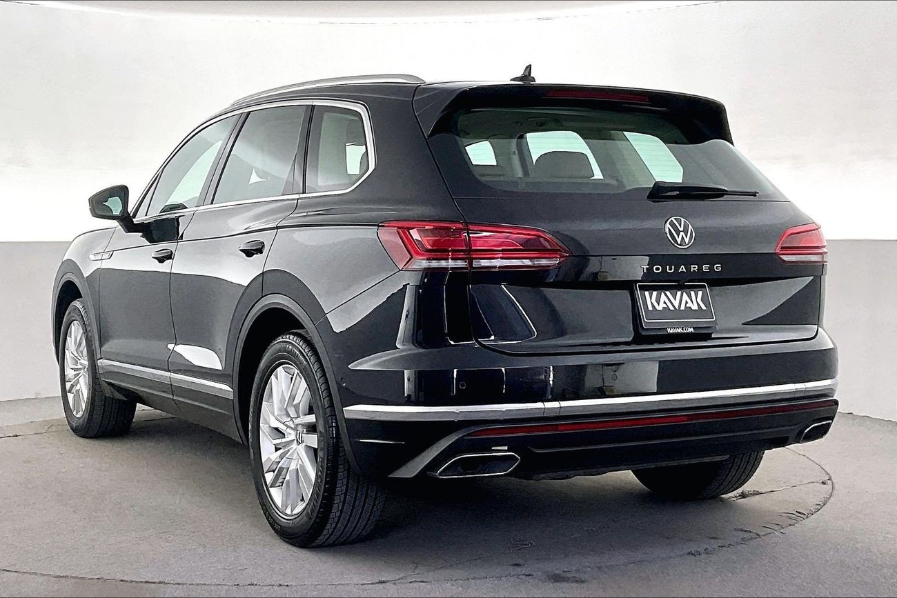 Volkswagen Touareg Highline | National Day Celebration | Guaranteed Warranty | 0 Down Payment