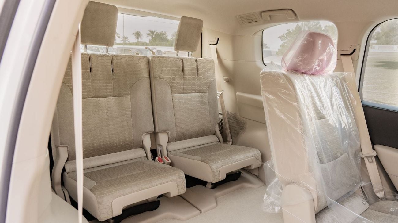 تويوتا لاند كروزر 2025 Toyota Land Cruiser GXR 3.5L AT Petrol (Basic)