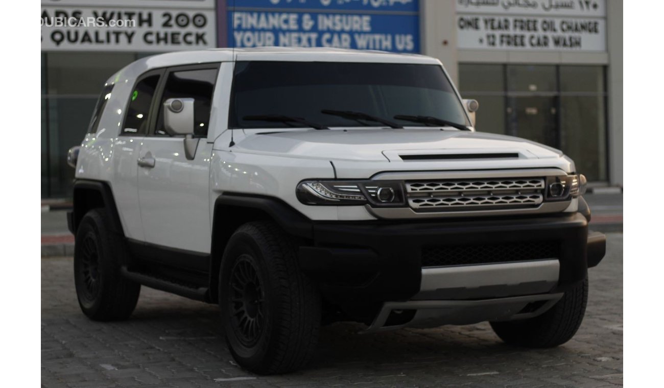 مستعملة تويوتا إف جي كروزر 2007 للبيع في دبي - 560492