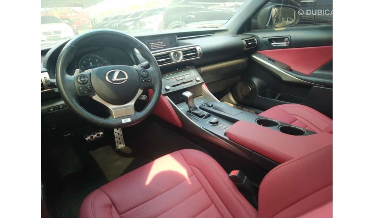 Lexus IS250