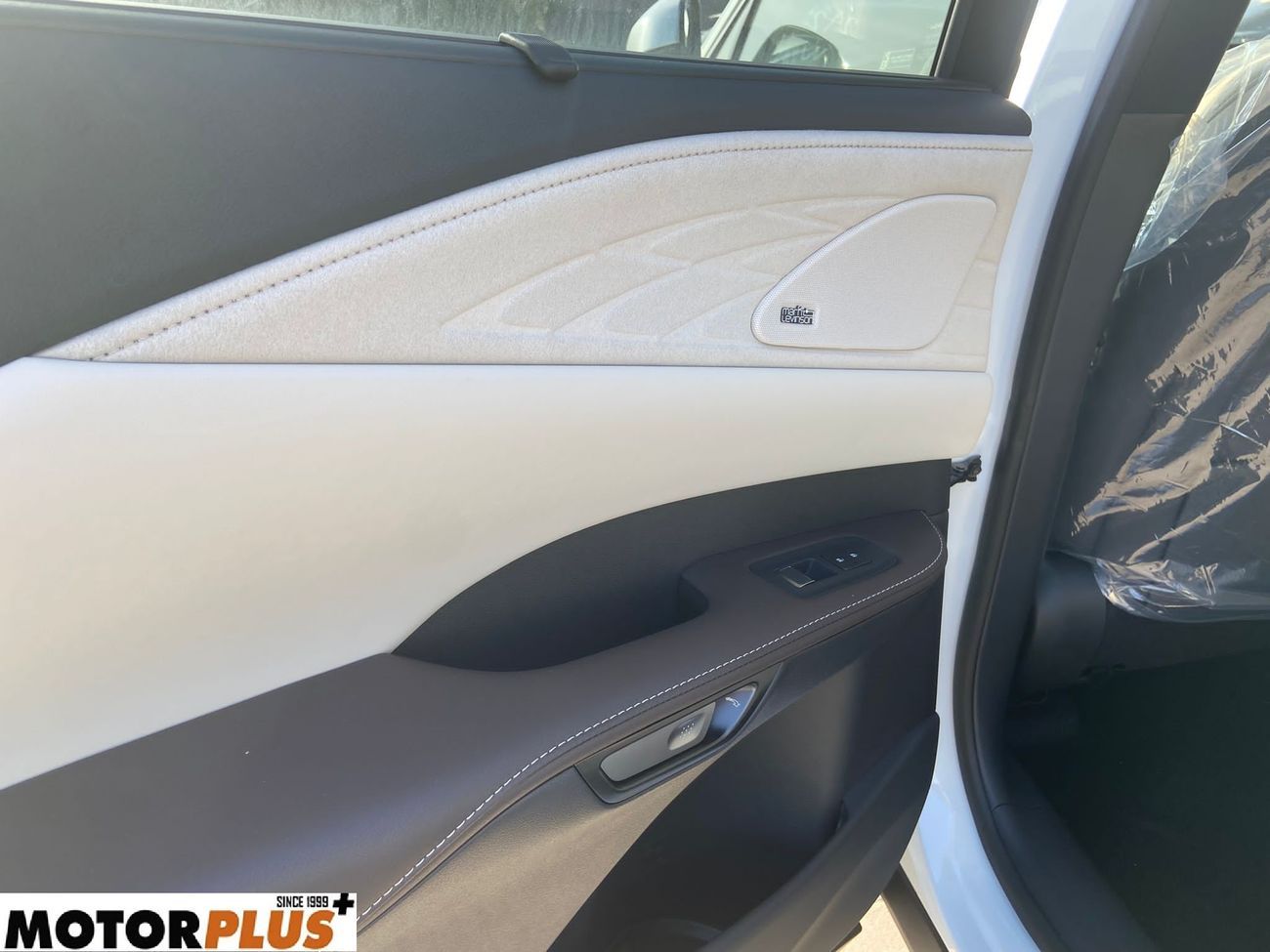 Lexus RX350h Luxury 2025 Model