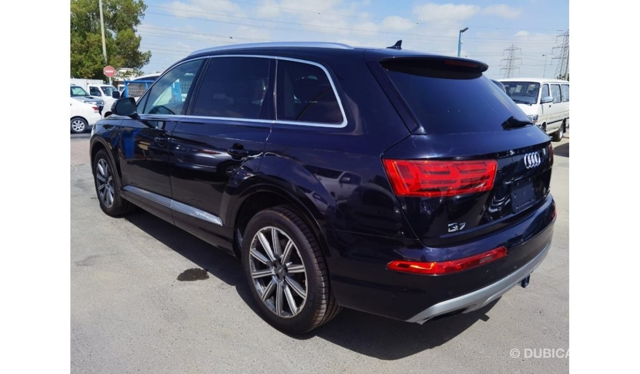 أودي Q7 AUDI Q7