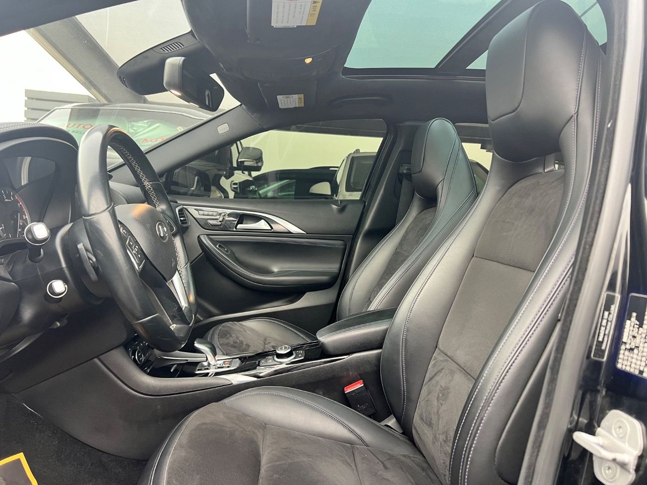 إنفينيتي Q 30