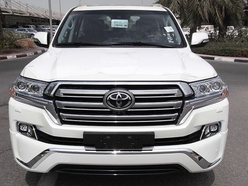 تويوتا لاند كروزر 5.7L PETROL  VXR  MY17