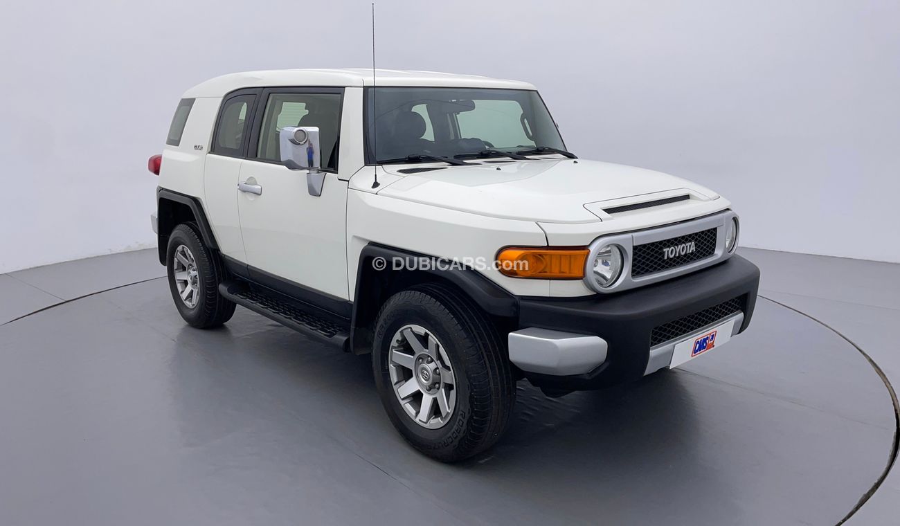 Toyota FJ Cruiser GXR 4 | Zero Down Payment | Free Home Test Drive