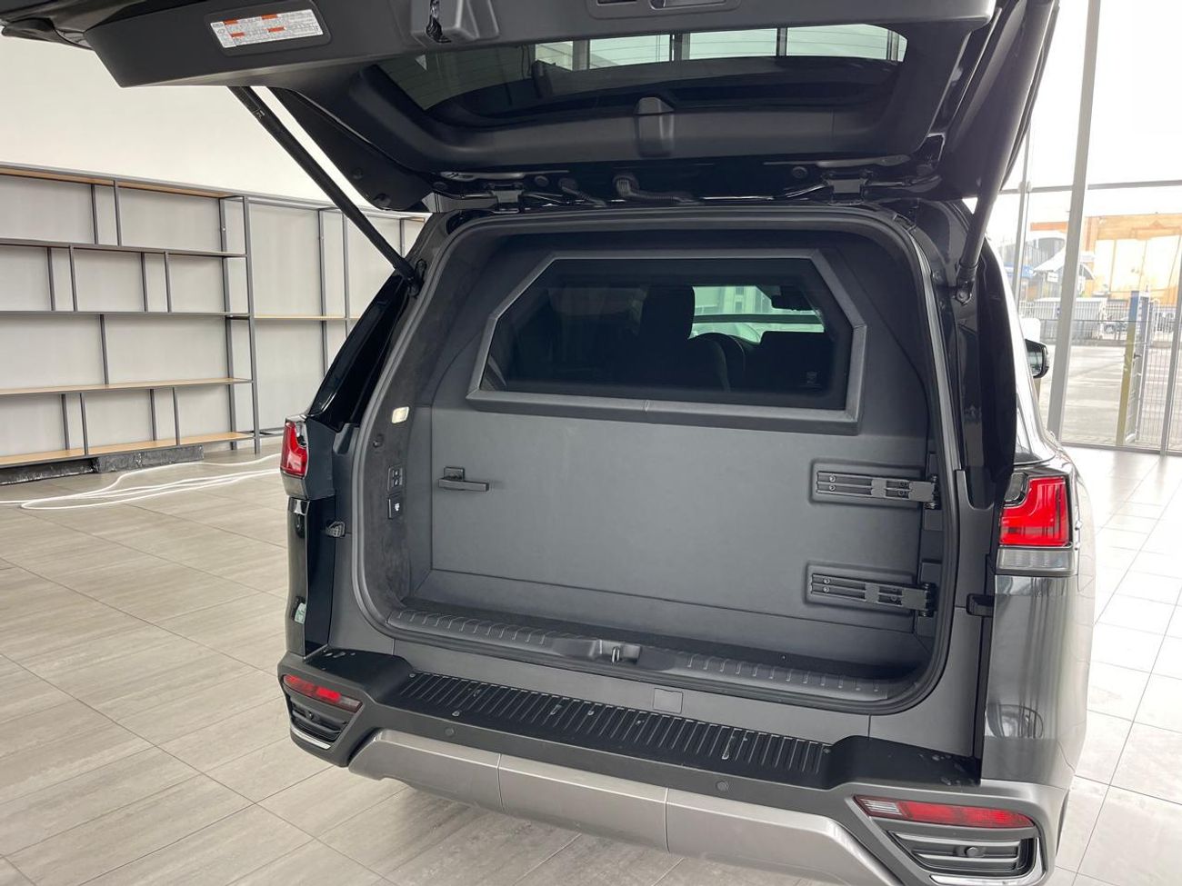 لكزس LX 500 Armored Vehicle B7+