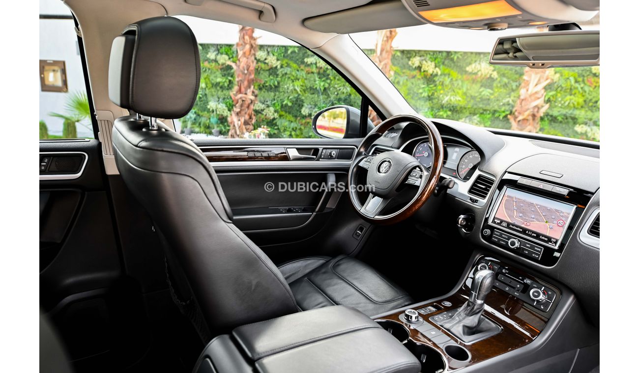 Volkswagen Touareg SEL | 2,299 P.M | 0% Downpayment | Perfect Condition