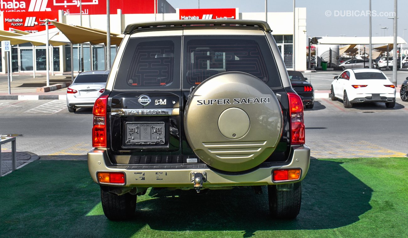 Nissan Patrol Super Safari