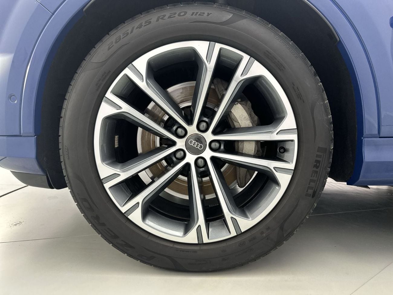 أودي Q7 55 TFSI quattro S-Line 3.0L 340hp (Ref# 21971)