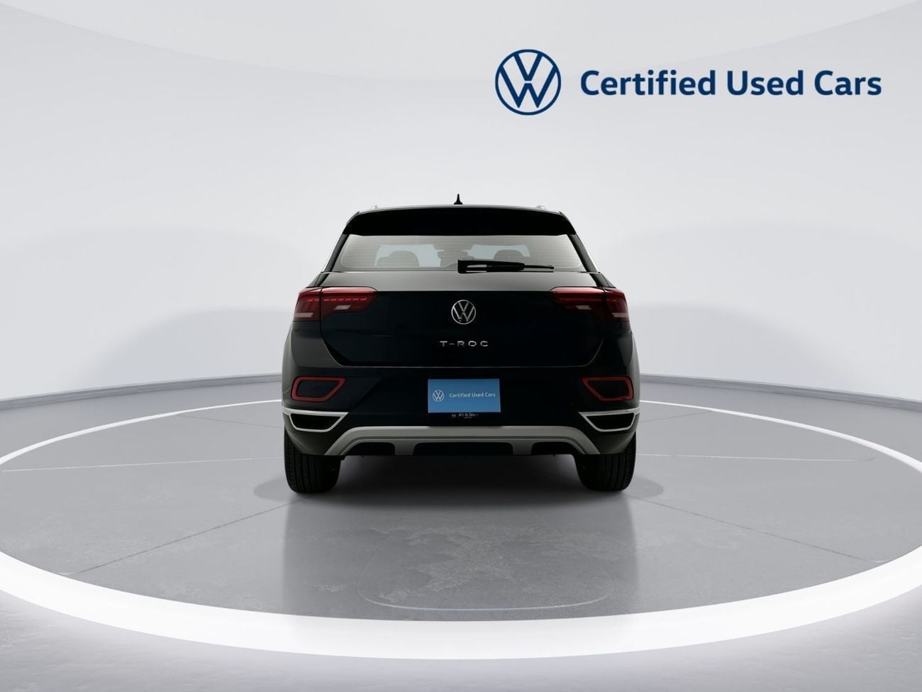 فولكس واجن T ROC Style 1.4L Style without sunroof 1.4L (Ref#09337) / WAS 94,900 AED - NOW 87,900 AED