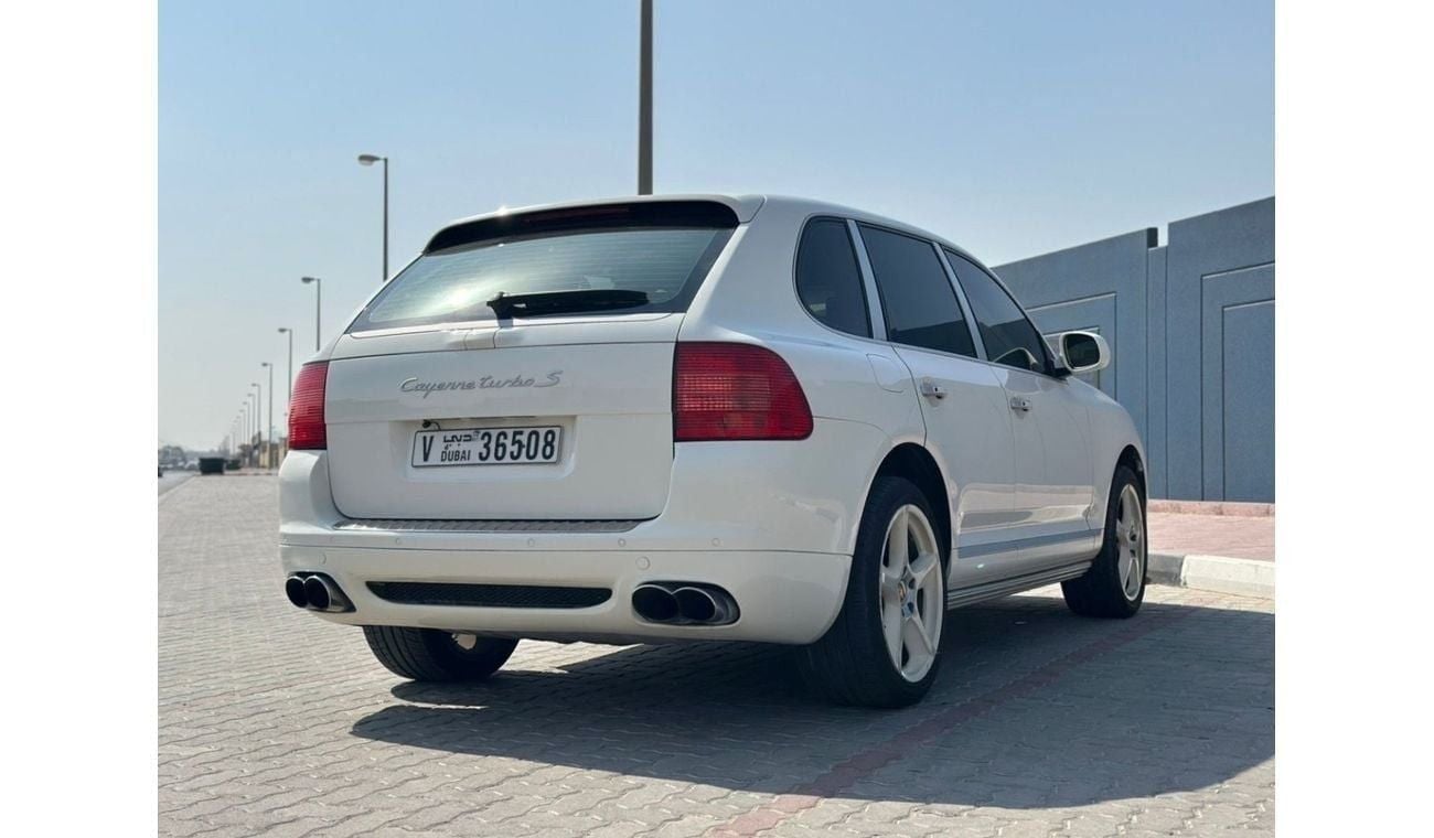 Porsche Cayenne Turbo S | 4.5L V8 6AT (521 HP) | 2006 | GCC Specs | First Owner | Low Mileage