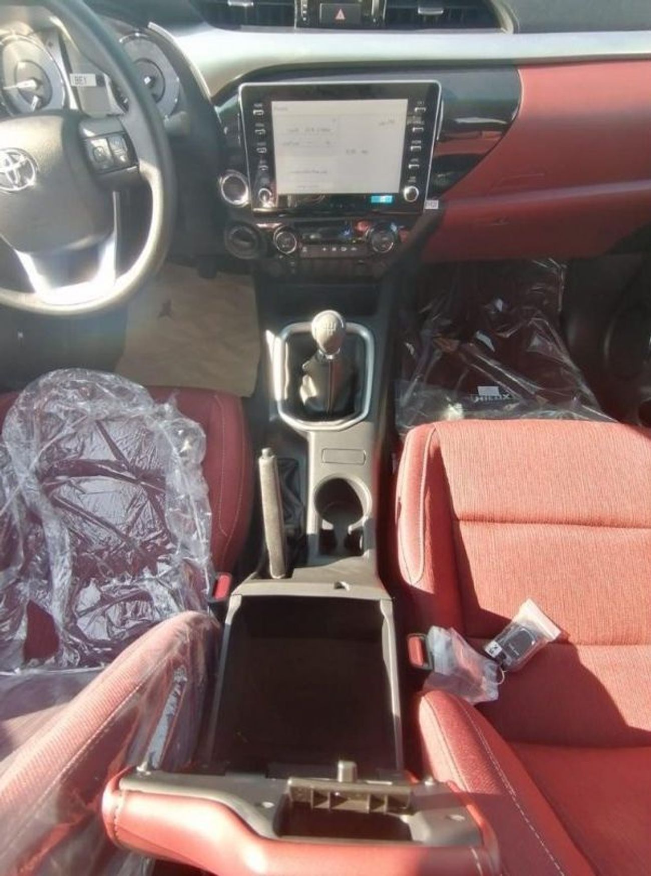 Toyota Hilux TOYOTA hILUX DOUBLE CAB AT 4 × 4 ( GLX Auto)